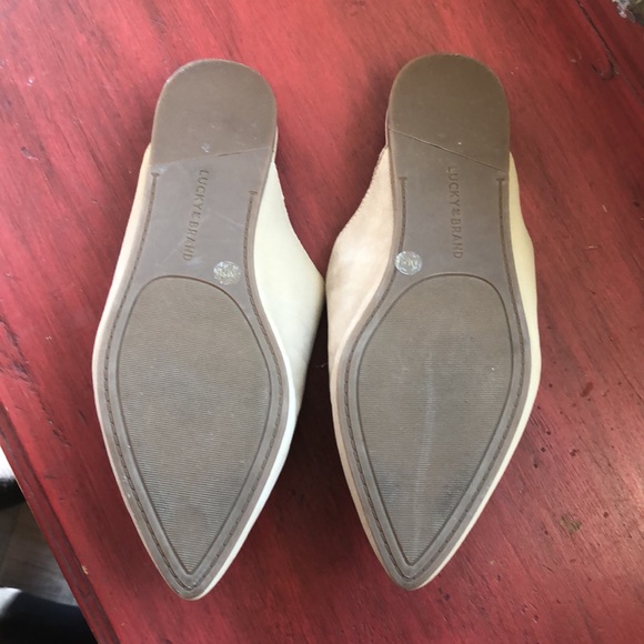 Lucky Brand slip on shoes. With llama and “lucky you” Size 8M/38 - Picture 4 of 9